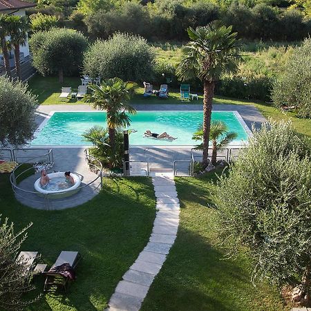 Park Hotel Eden Torbole Sul Garda Екстер'єр фото